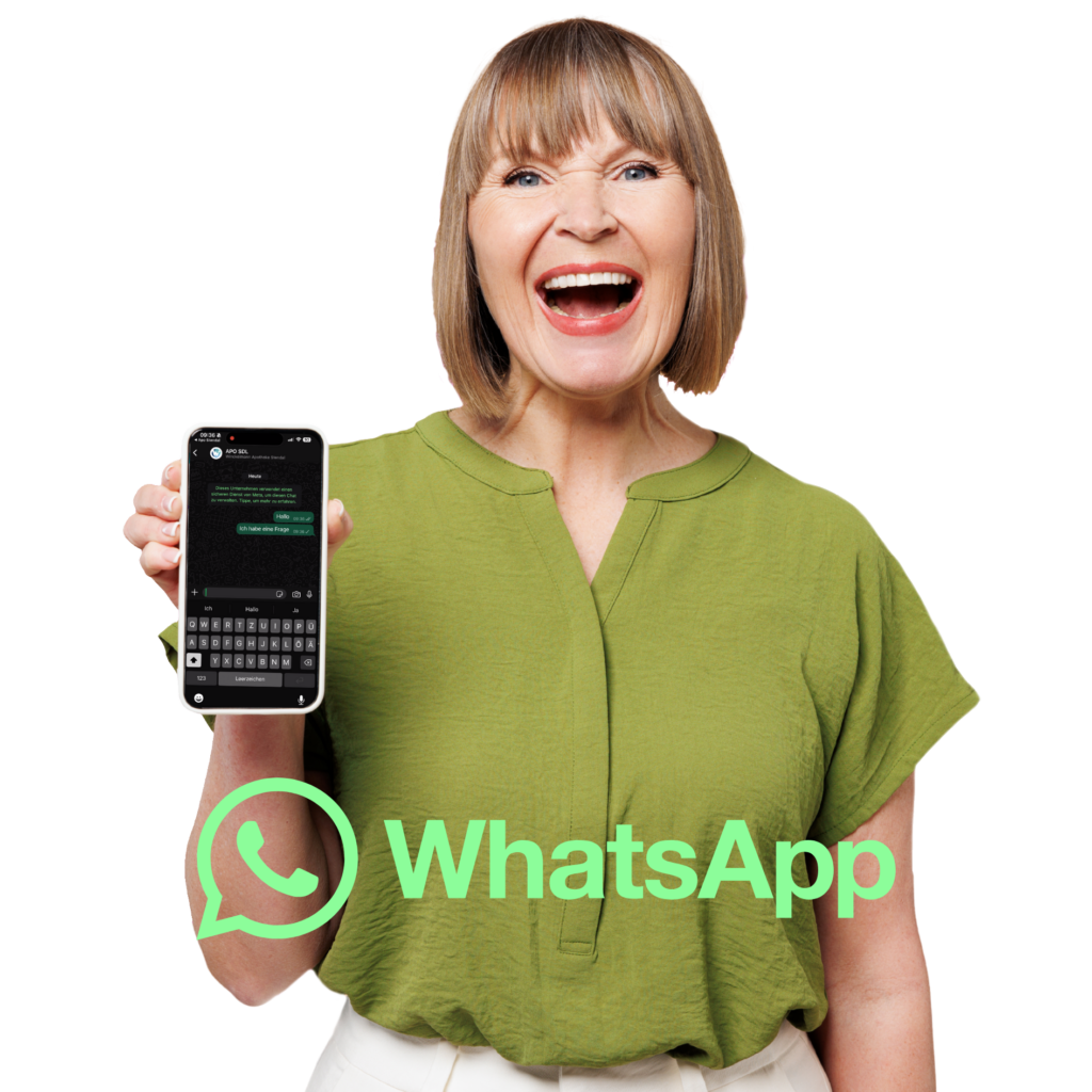Eine lachende Frau hält ein Smartphone mit einem WhatsApp-Chat mit der Winckelmann Apotheke Stendal, darunter das WhatsApp-Logo.